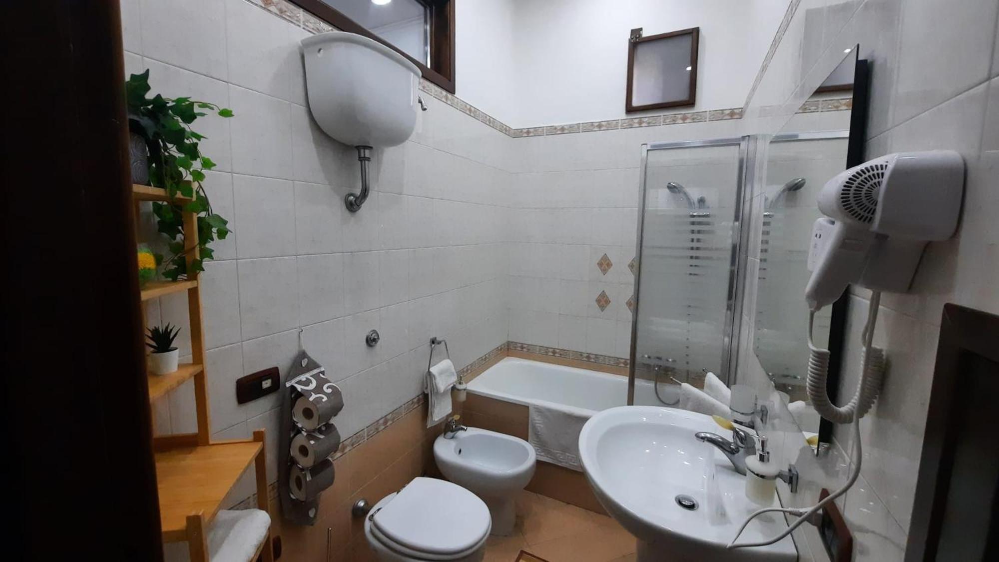 White Home 2 San Gregorio 14 Neapel Exterior foto